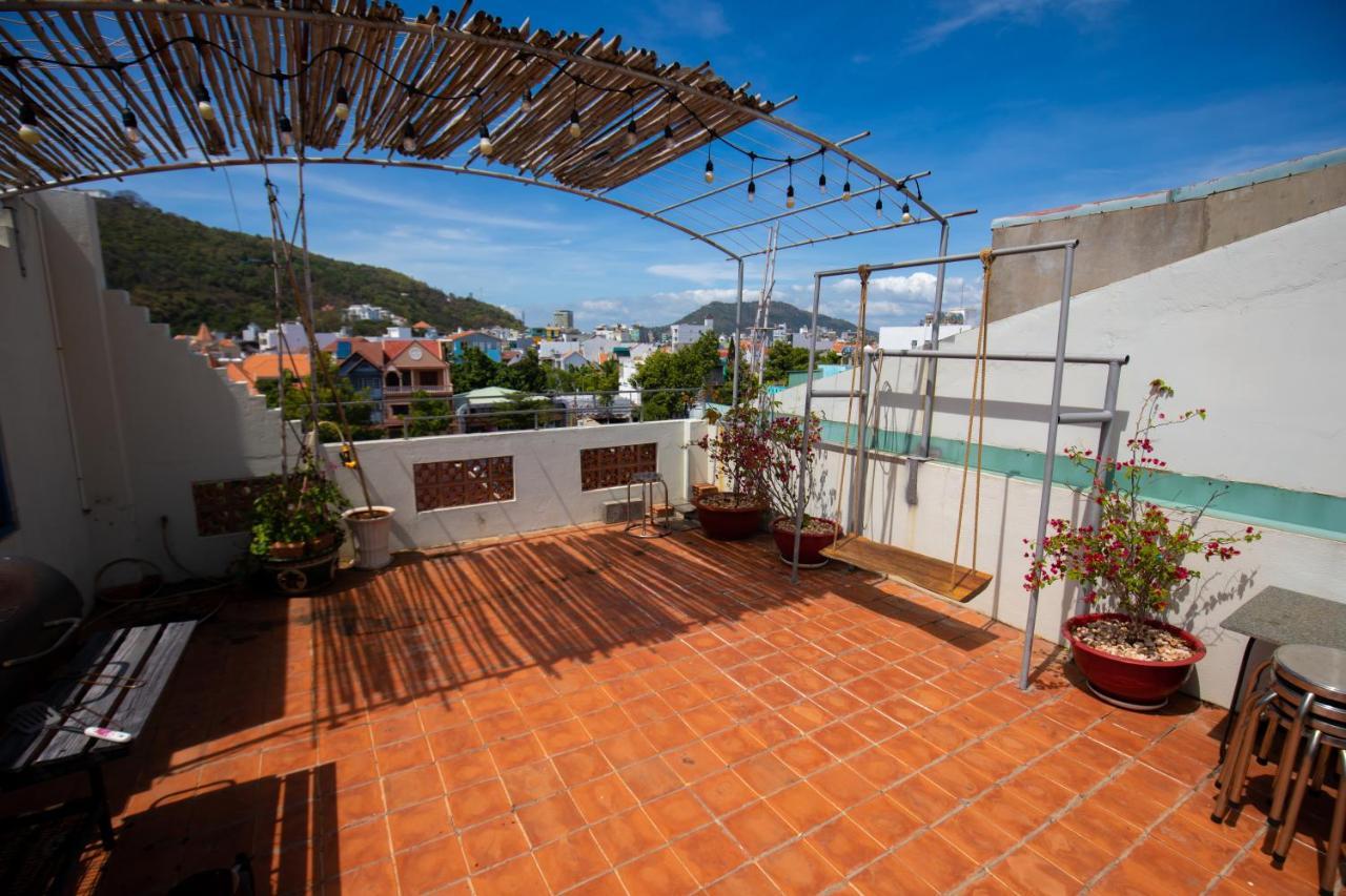 Vungtau Surf House - Hostel Surf Camp 붕타우 외부 사진